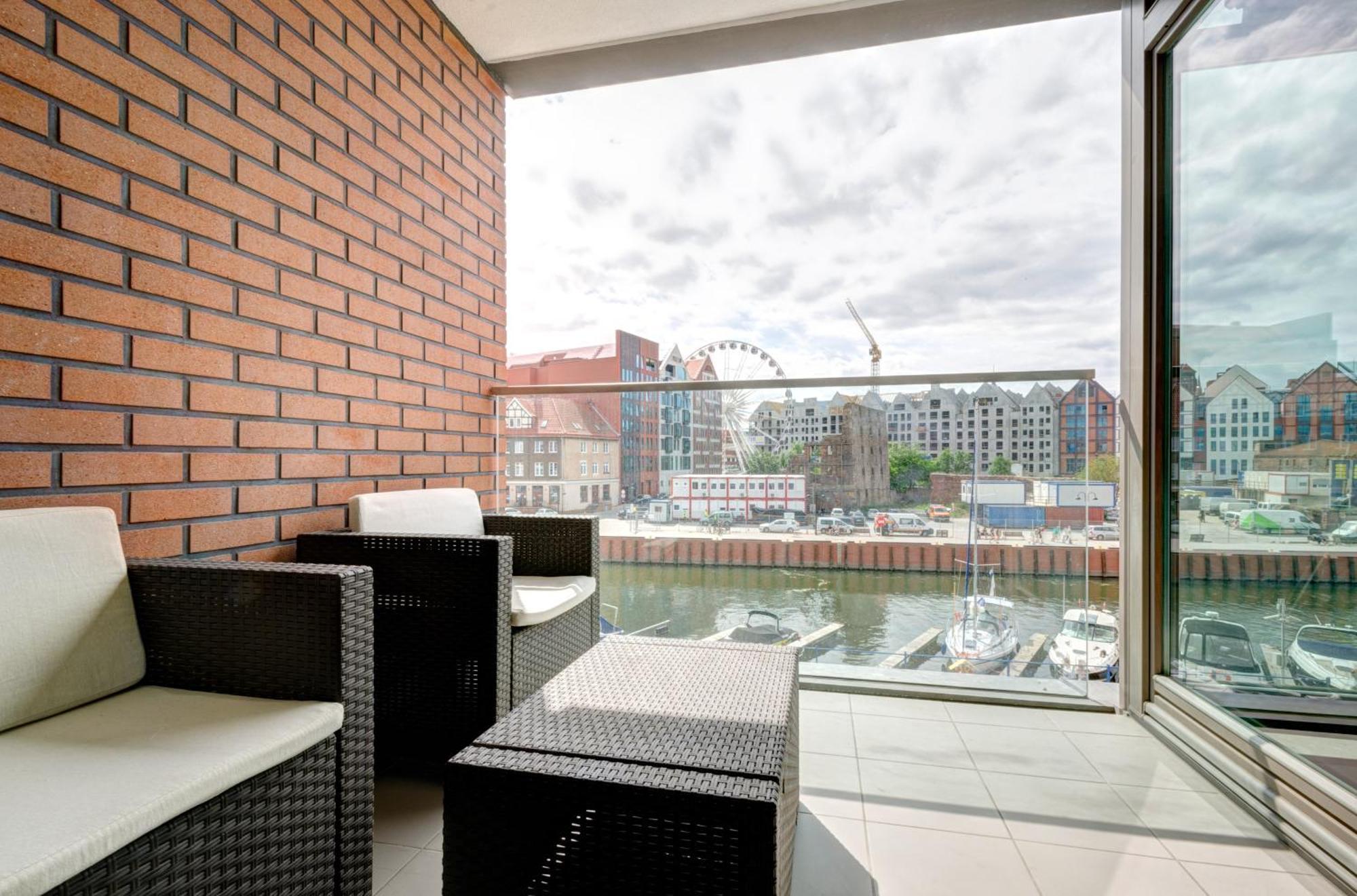 Ferienwohnung Dom & House - Old Town Waterlane Danzig Exterior foto
